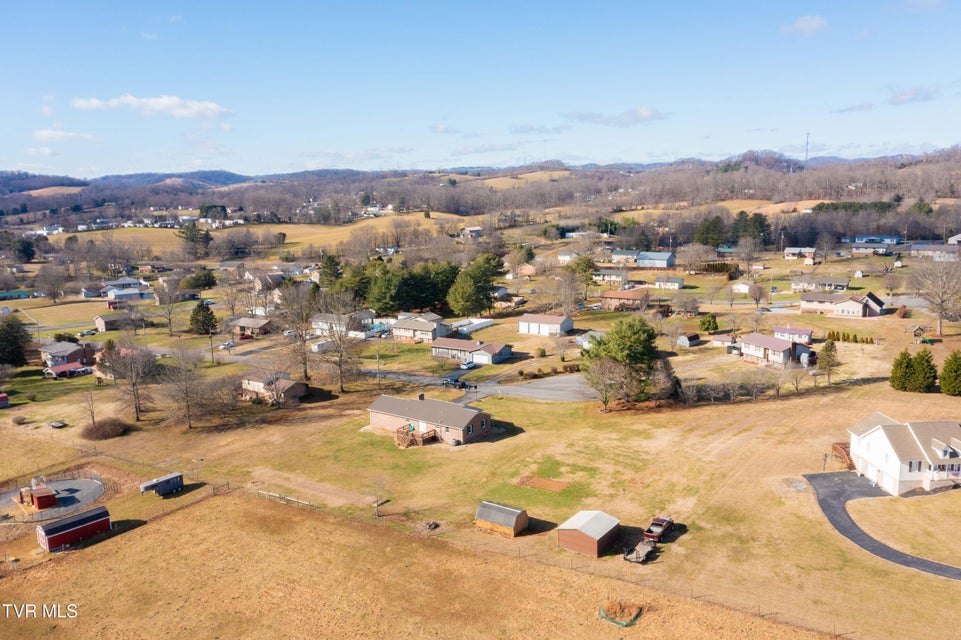 Photo #43: 134 Nikki Circle