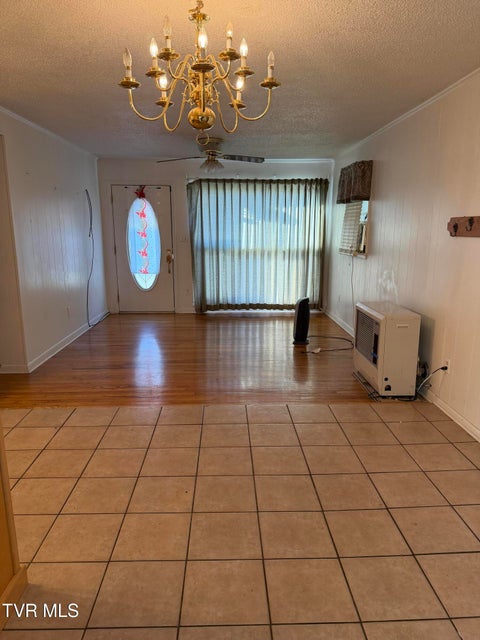 Photo #29: 142 Cressview Rd Road