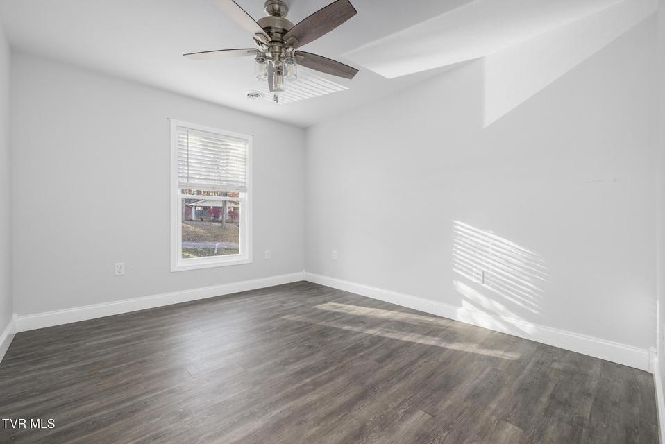 Photo #9: 135 Woodcrest Drive