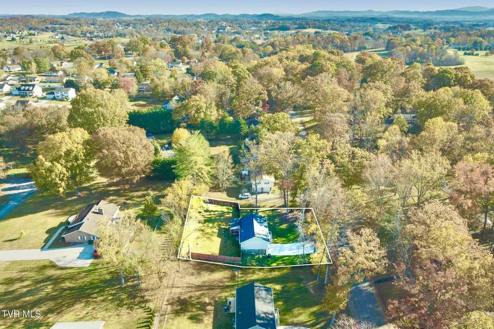 Photo #20: 135 Woodcrest Drive