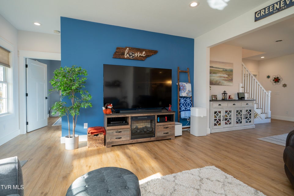 Photo #4: 285 New Hope Road