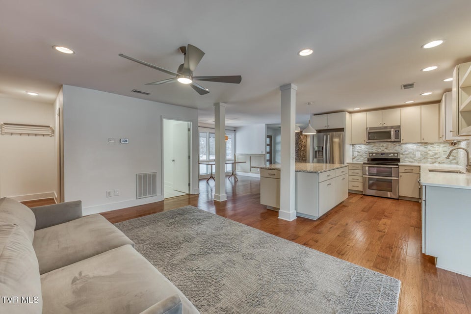 Photo #16: 715 Hollyhill Road