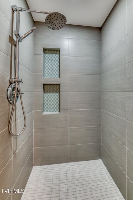 Photo #34: 715 Hollyhill Road