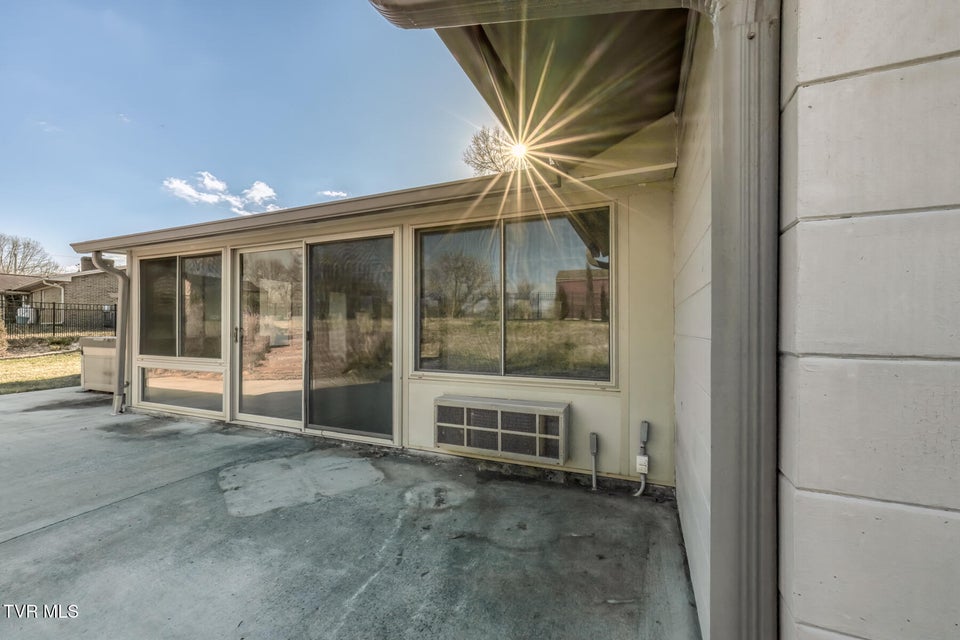 Photo #58: 715 Hollyhill Road