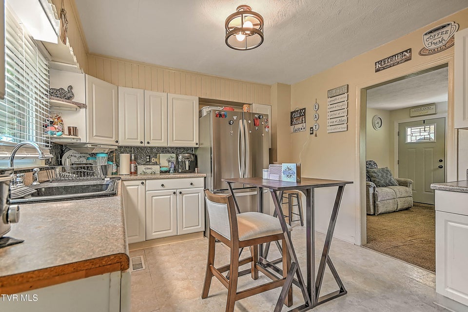 Photo #12: 16153 Baytree Road