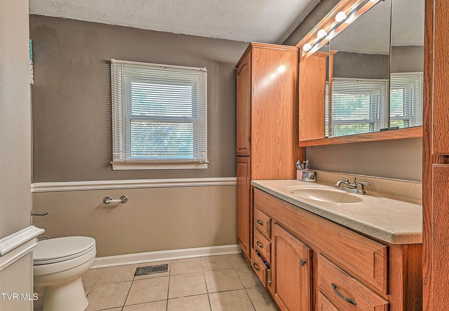 Photo #24: 16153 Baytree Road