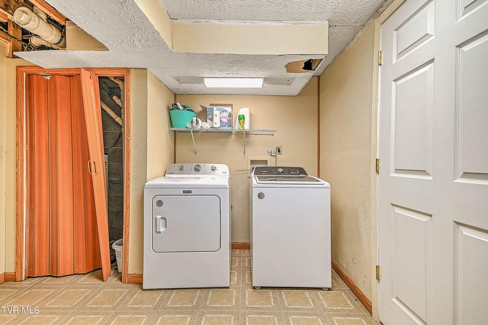 Photo #31: 16153 Baytree Road