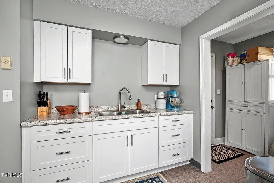 Photo #12: 209 Tennessee Street