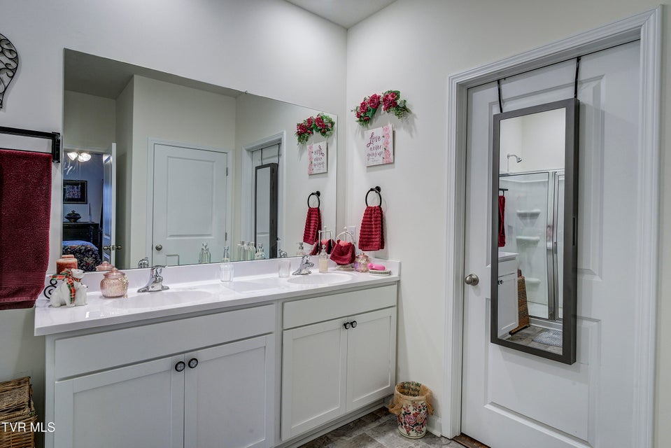 Photo #27: 5581 Wildlife Circle