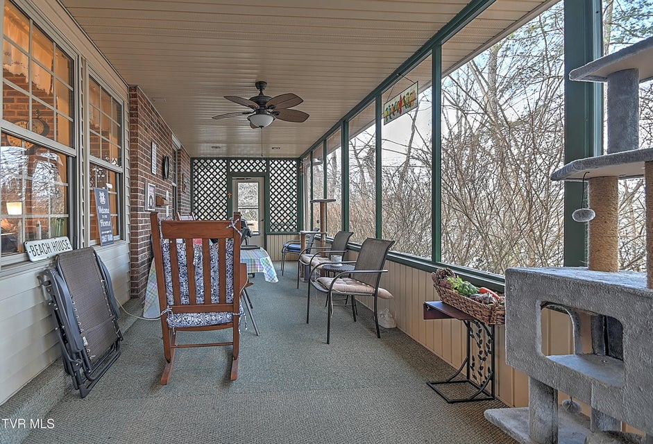 Photo #28: 42 Platinum Court