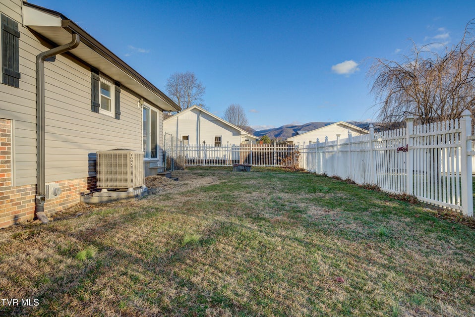 Photo #32: 538 Rock Creek Road