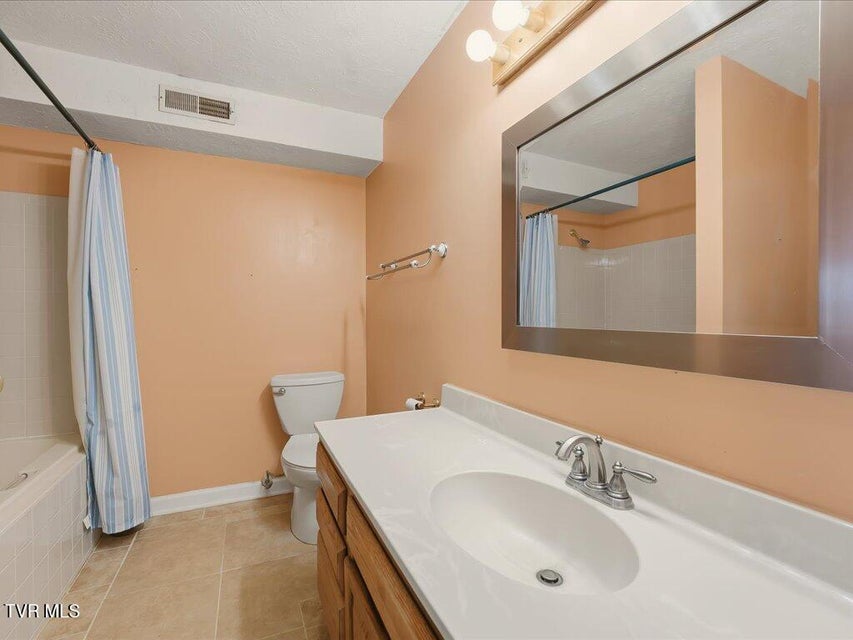 Photo #27: 7474 Evolene Circle