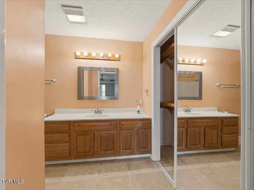 Photo #28: 7474 Evolene Circle