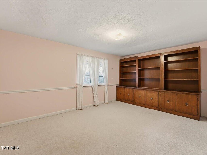 Photo #29: 7474 Evolene Circle