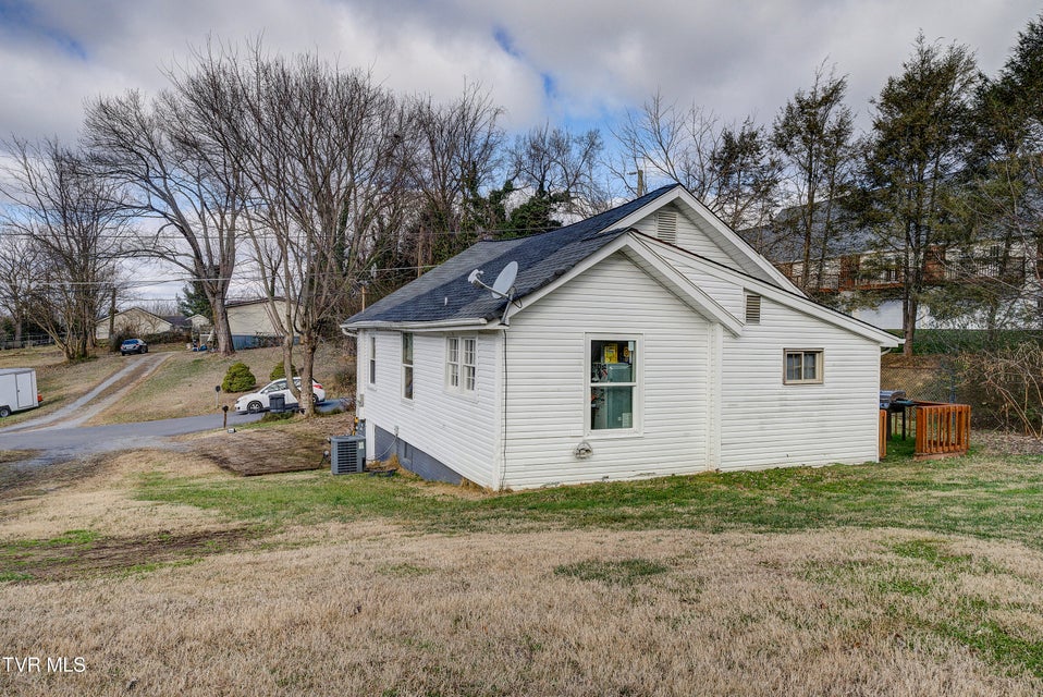 Photo #22: 1820 Ridgeway Drive