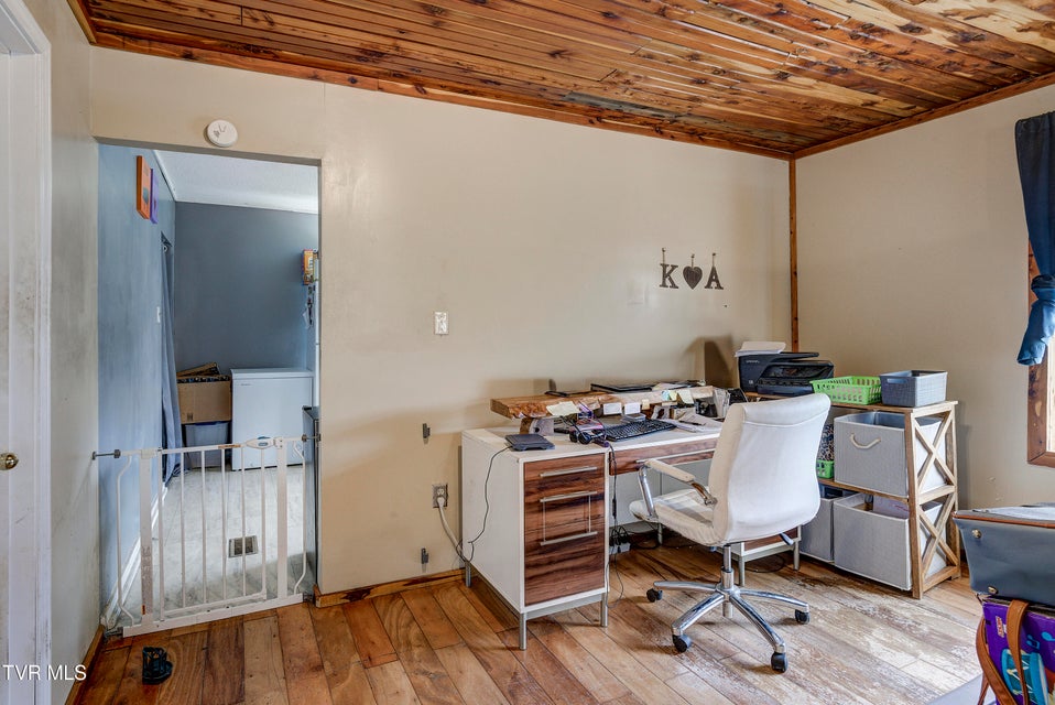 Photo #8: 1820 Ridgeway Drive