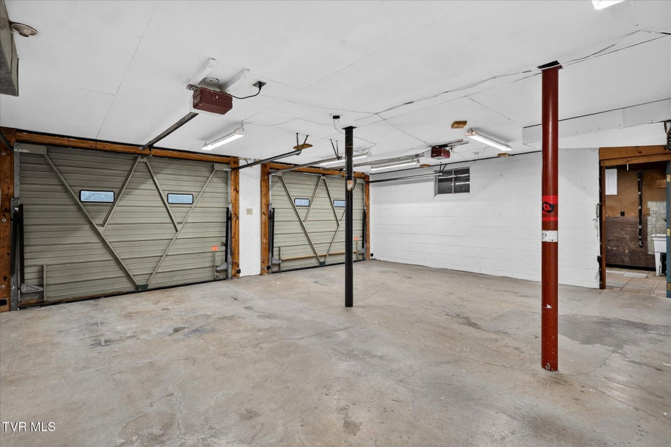 Photo #31: 289 Brookside Lane