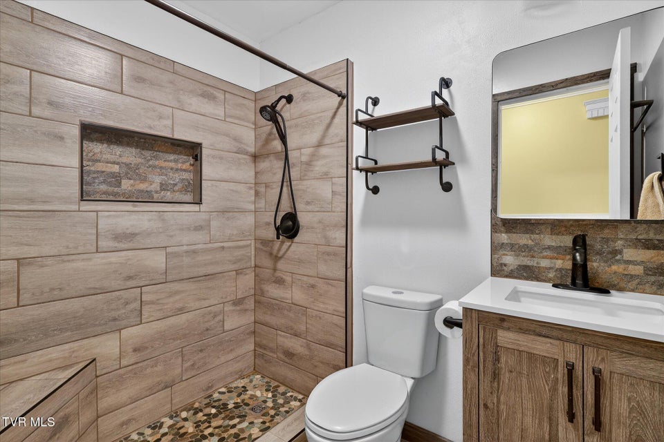 Photo #26: 289 Brookside Lane