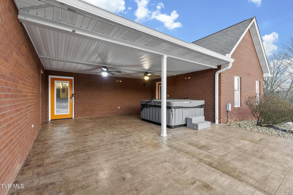 Photo #10: 3017 Hardy Road