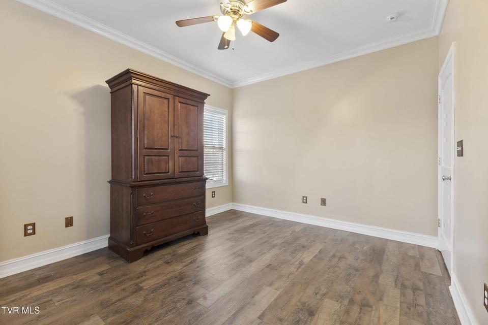 Photo #43: 3017 Hardy Road