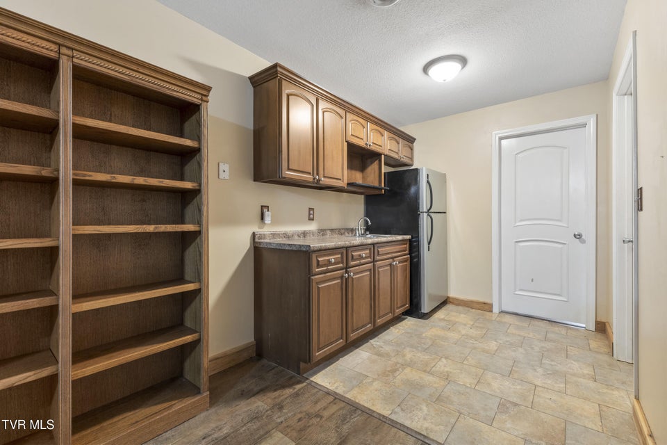 Photo #46: 3017 Hardy Road