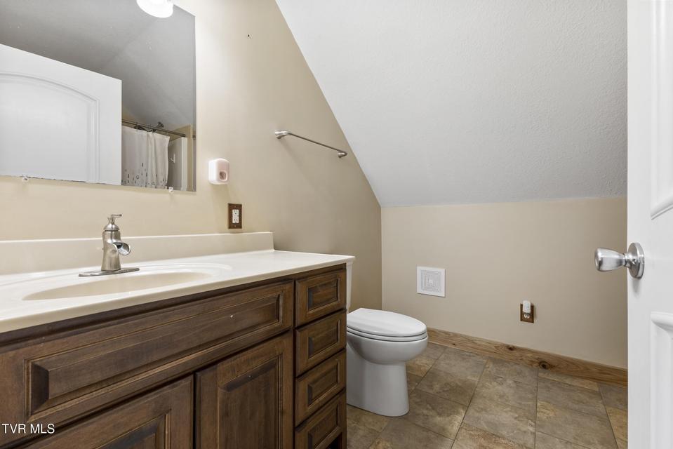 Photo #51: 3017 Hardy Road