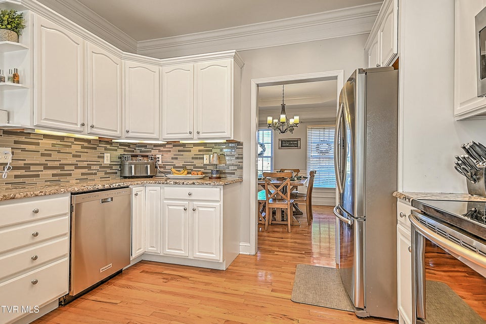 Photo #16: 616 Kings Ridge Drive