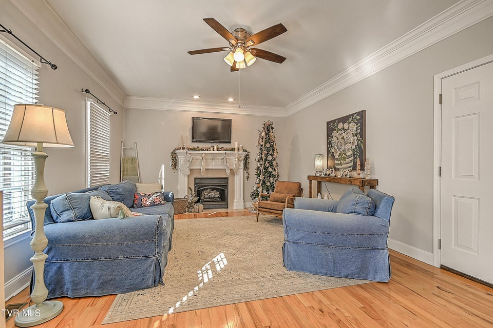 Photo #22: 616 Kings Ridge Drive