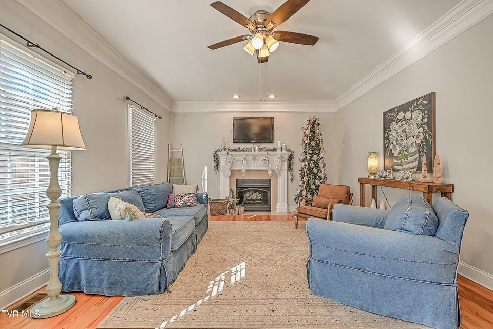 Photo #23: 616 Kings Ridge Drive