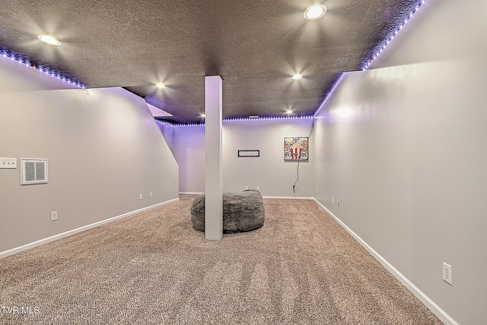 Photo #51: 616 Kings Ridge Drive