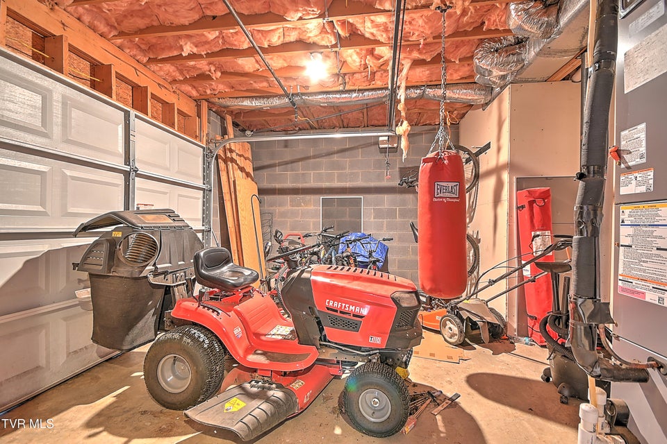 Photo #60: 616 Kings Ridge Drive