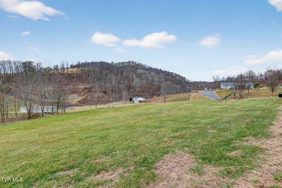 Photo #38: 17968 Overlook Dr 