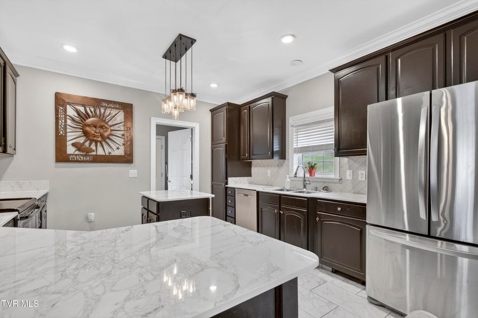 Photo #17: 17968 Overlook Dr 