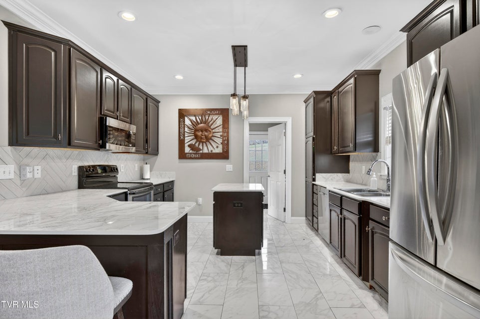 Photo #19: 17968 Overlook Dr 