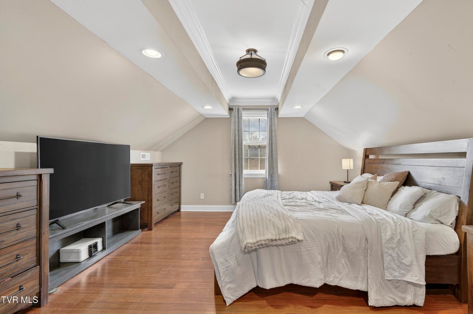 Photo #35: 17968 Overlook Dr 