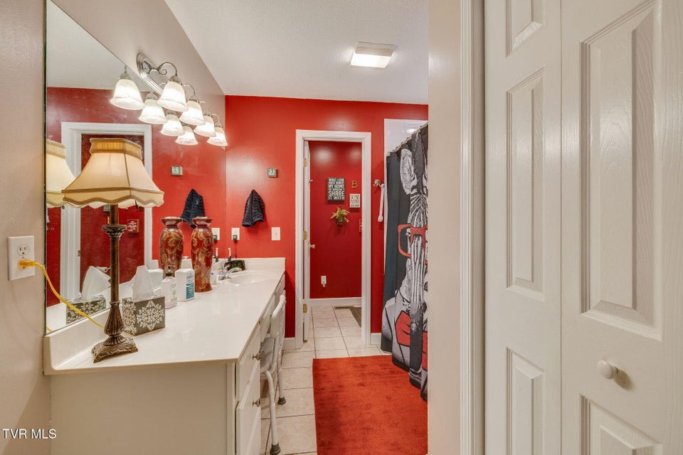 Photo #19: 220 Haley Walk