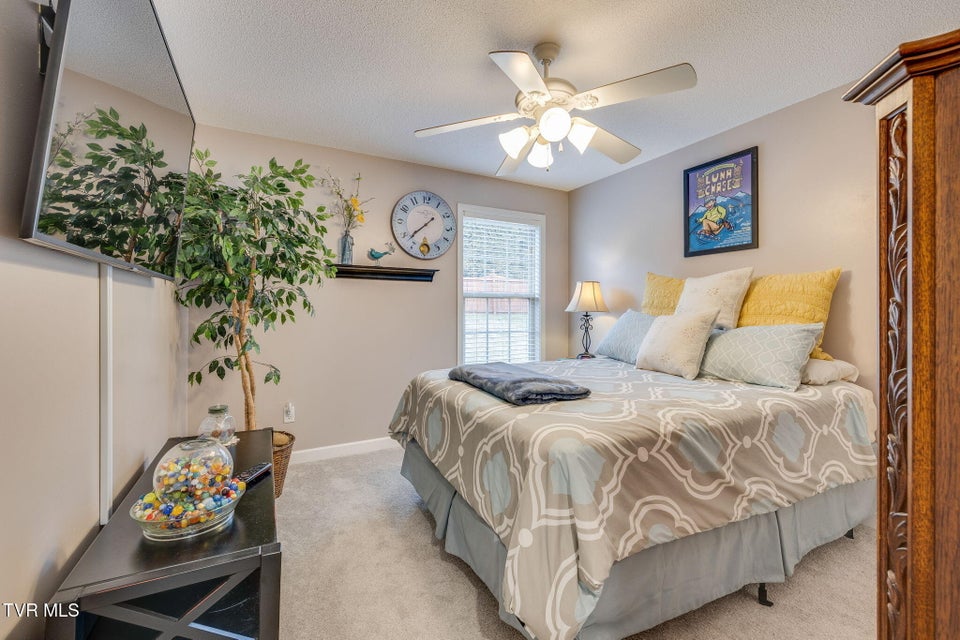 Photo #23: 220 Haley Walk