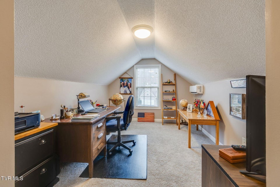 Photo #25: 220 Haley Walk