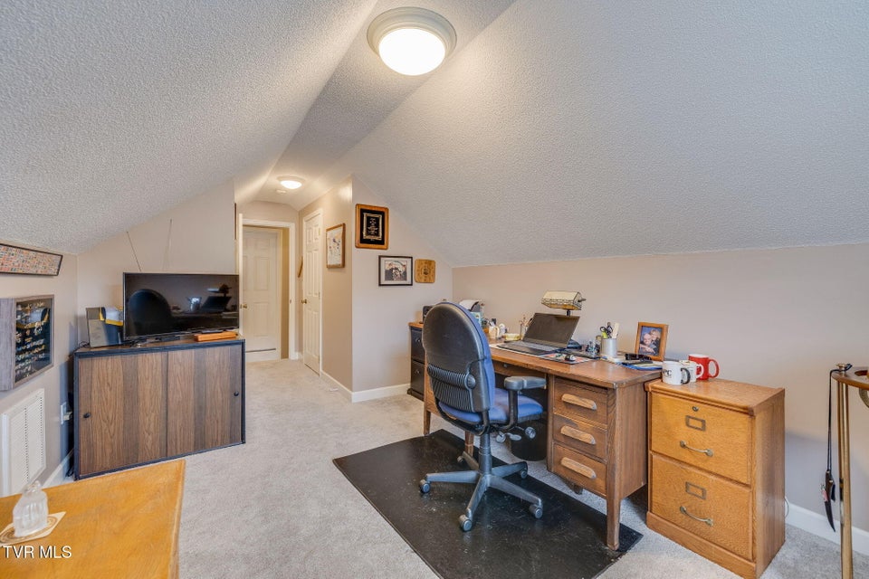 Photo #26: 220 Haley Walk