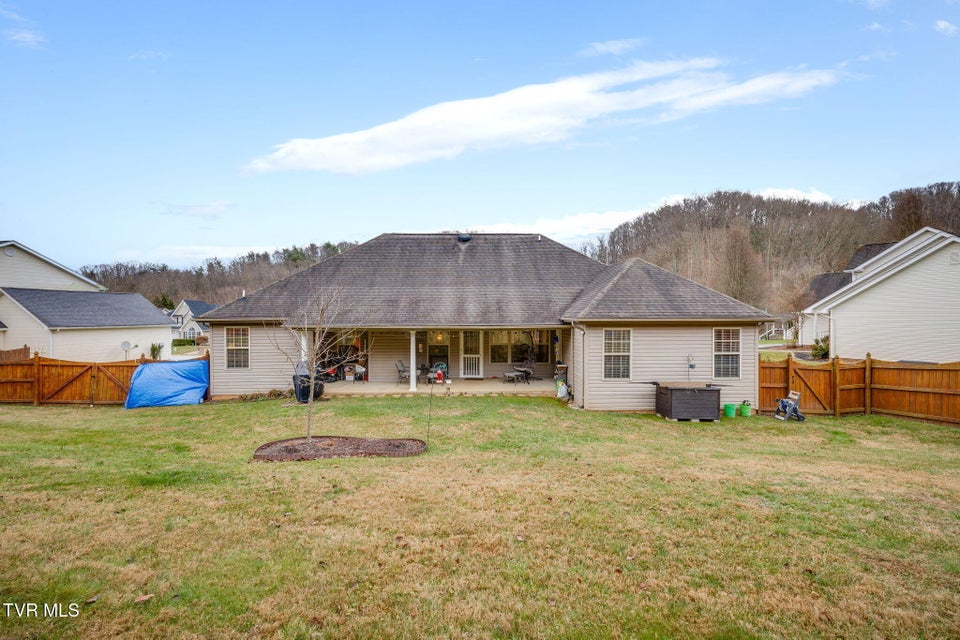 Photo #30: 220 Haley Walk