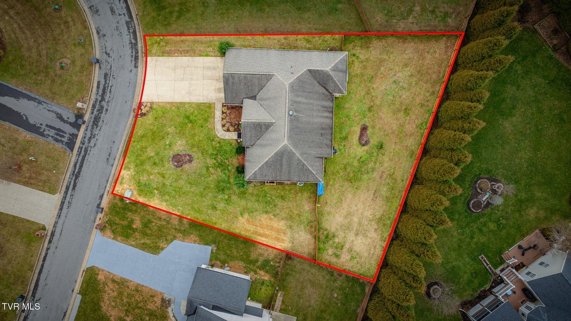 Photo #4: 220 Haley Walk