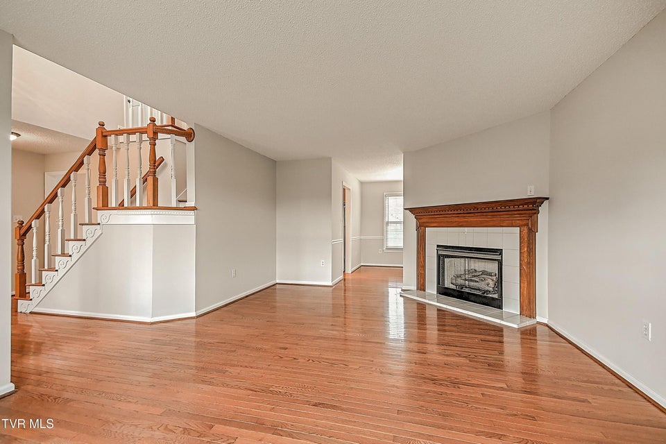 Photo #2: 15336 Woodstone Circle