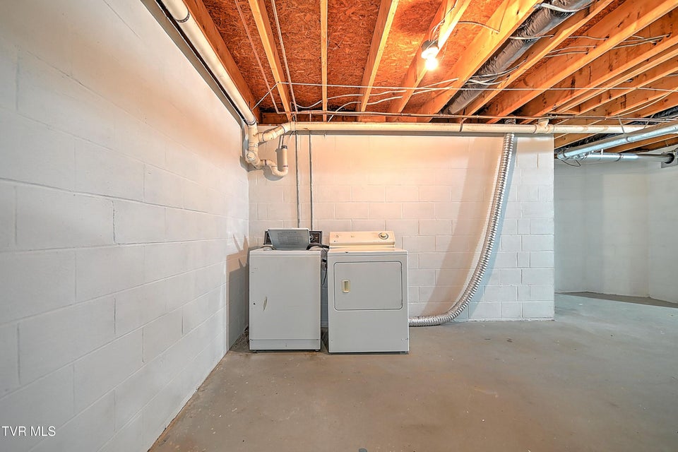 Photo #33: 15336 Woodstone Circle