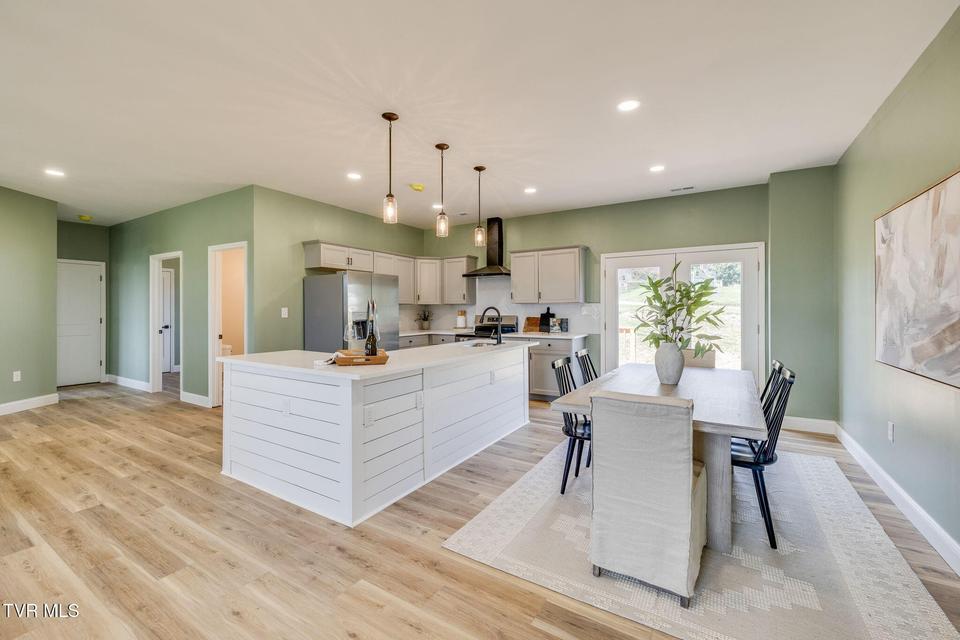 Photo #10: 166 Ebenezer Road