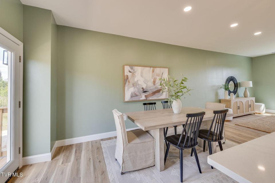 Photo #11: 166 Ebenezer Road