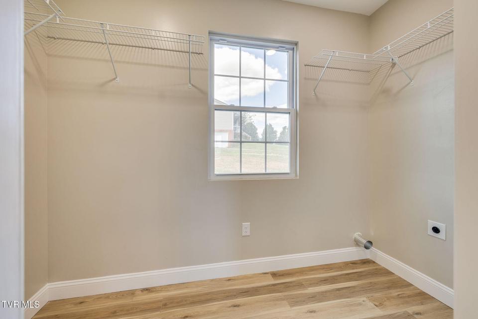 Photo #22: 166 Ebenezer Road