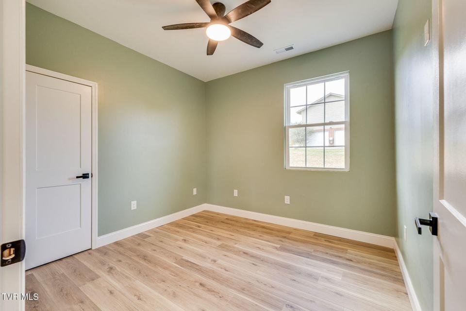 Photo #23: 166 Ebenezer Road