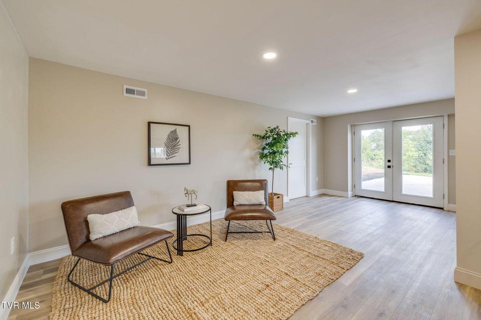 Photo #39: 166 Ebenezer Road