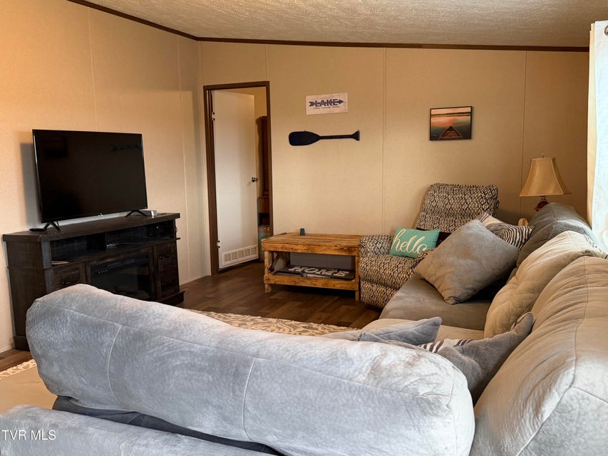 Photo #9: 249 Dabeej Drive