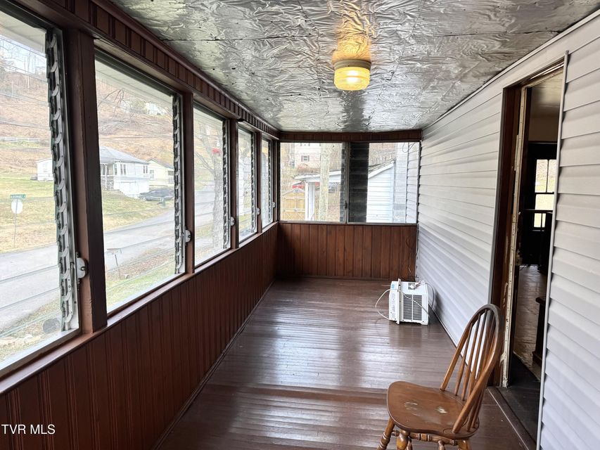 Photo #6: 30 Albemarle Street